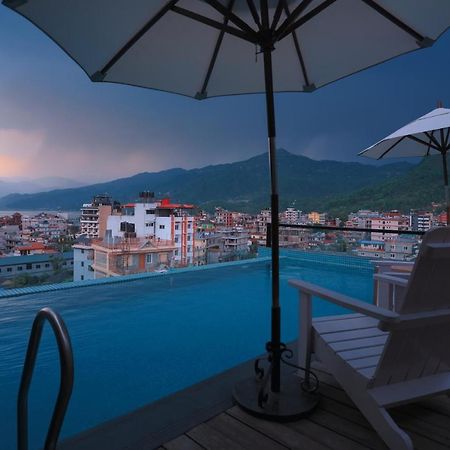 Aabas Pokhara By Barahi Hospitality Hotel Exterior foto